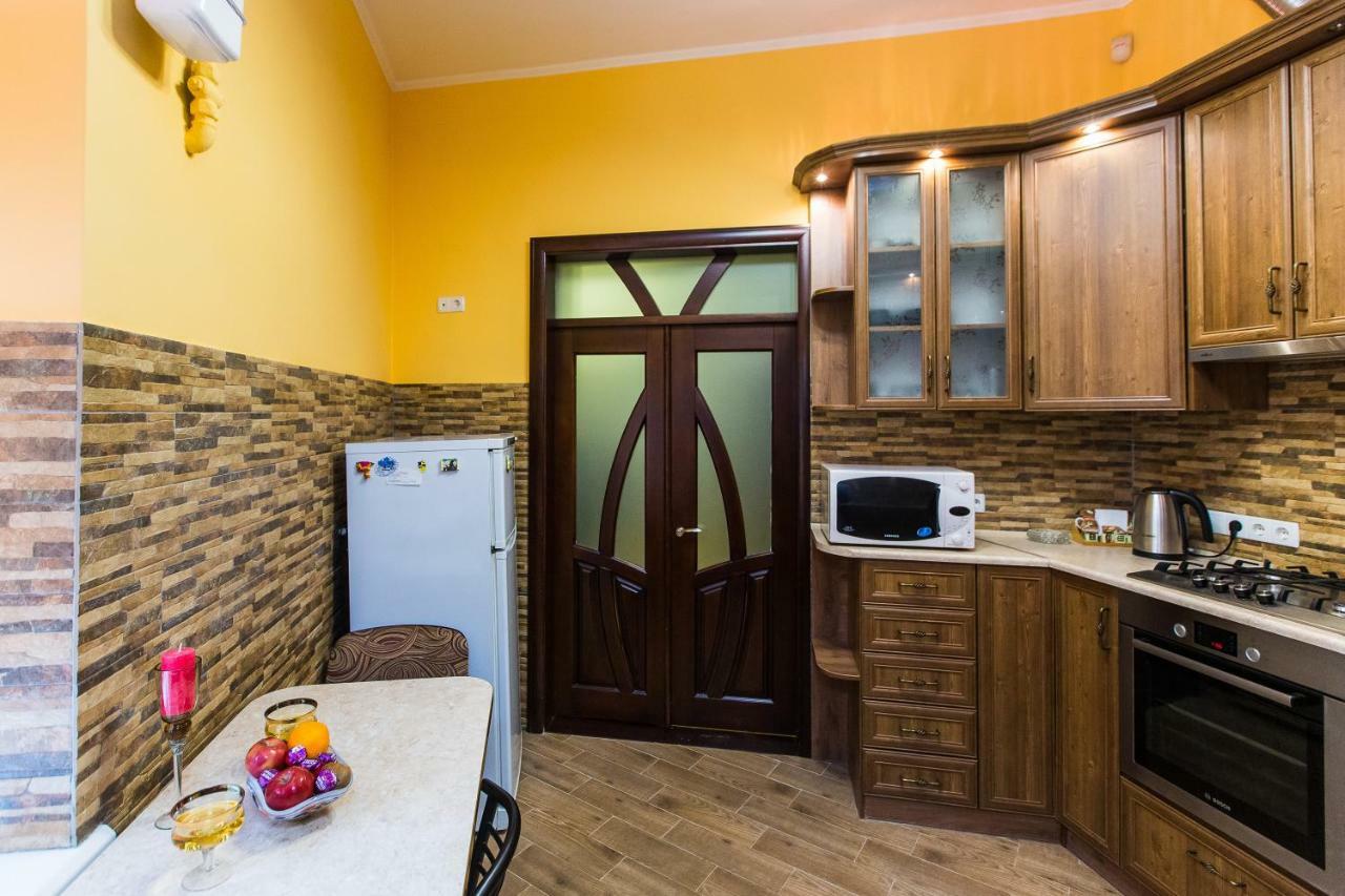 Apartments On Sholom Aleichem Та Ще Варіант Поруч Lviv Eksteriør bilde